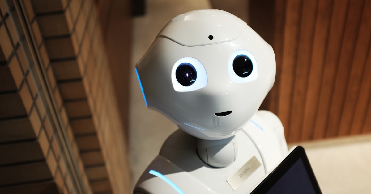 7 Best AI Writing Tools in 2026: We Tested 15 to Find These