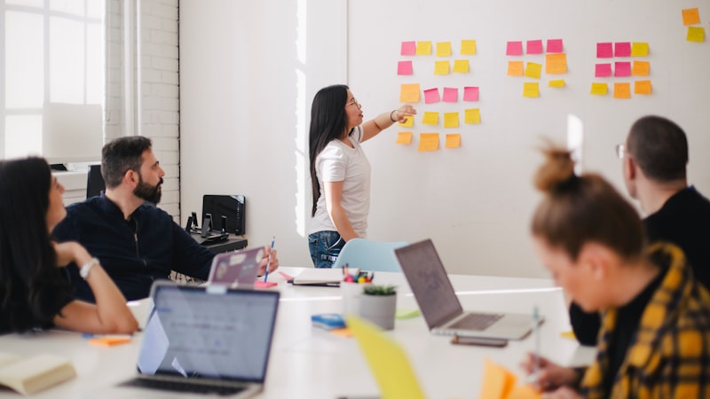 HubSpot CRM Review 2026: Is the Free Plan Really That Good?